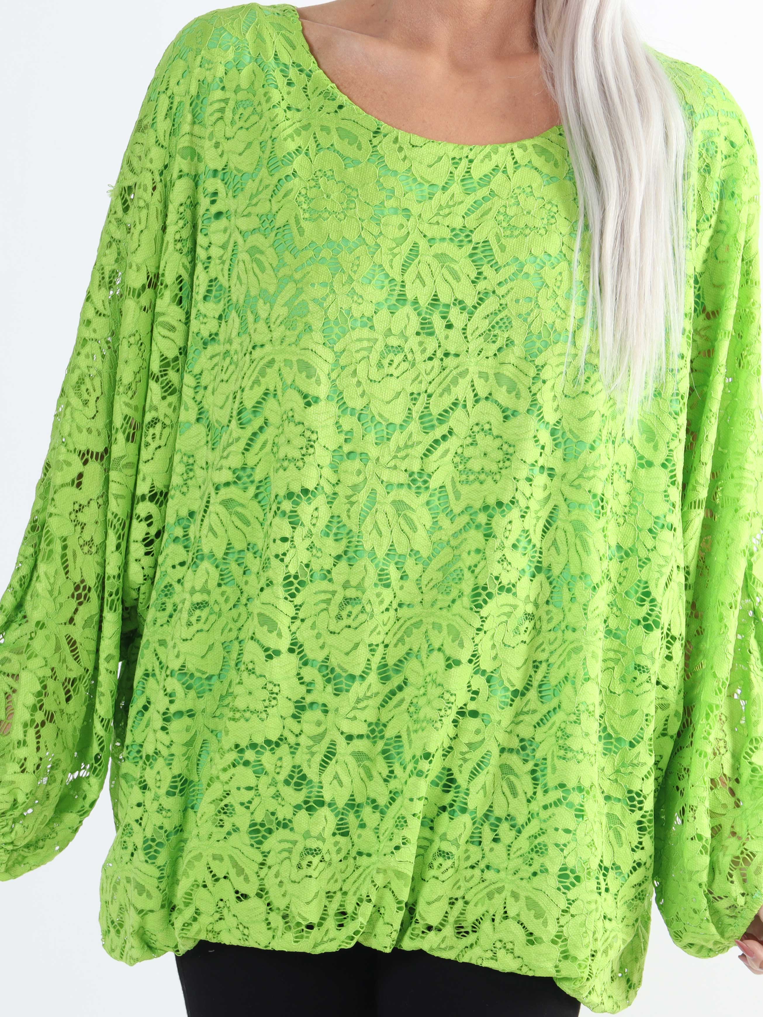 Destiny Lace - Plus size bluse i blonde med flagermusærmer